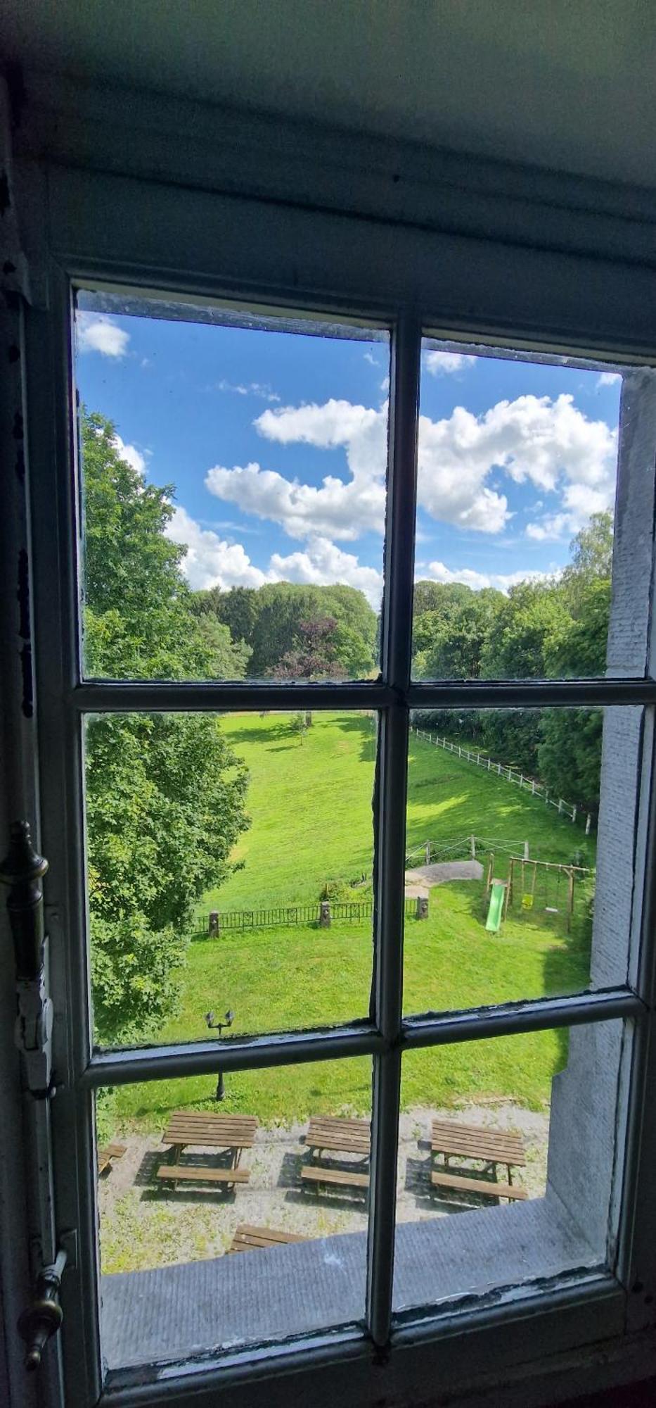 Le Petit Chateau De Blier Villa Érezée Екстериор снимка